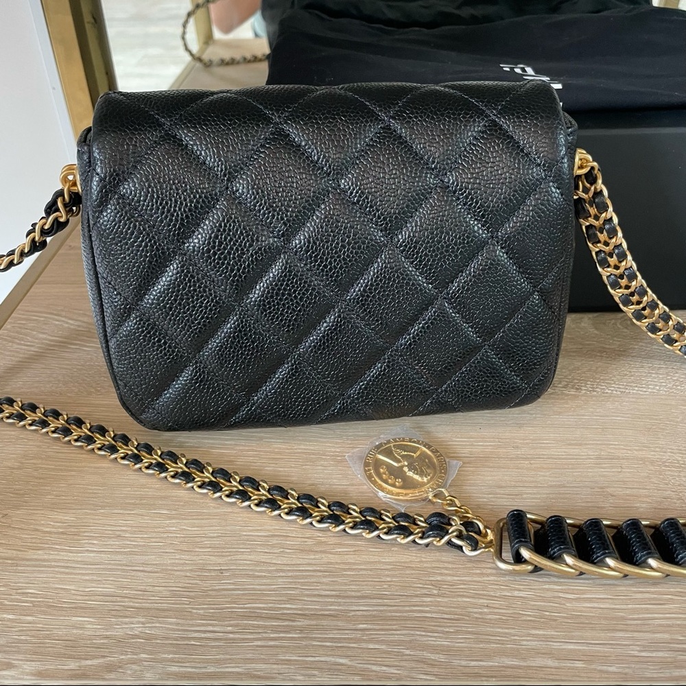 Sold Chanel 21A caviar mini w coin - Picture 8 of 13